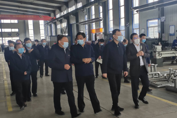 2020年4月16日省委副書(shū)記周波來(lái)我公司視察工作 2020年4月16日省委副書(shū)記周波來(lái)我公司視察工作