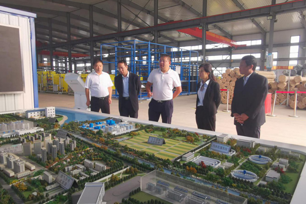 陜西航天建設(shè)集團(tuán)有限公司總經(jīng)理、黨委副書記謝明娟率隊(duì)赴遼寧一諾環(huán)保產(chǎn)業(yè)集團(tuán)開展考察調(diào)研工作